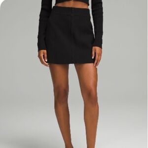 Lululemon Ribbed-Knit Mini Skirt, Black, XL.